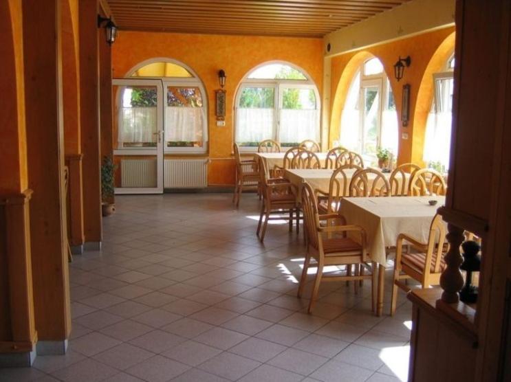 Sziget Hotel&Restaurant Tarján Eksteriør billede